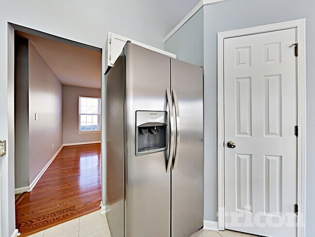 Foto del edificio - 5204 Tealstone Ct