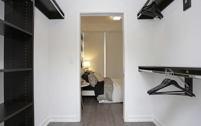 Foto del edificio - 705 N Hudson Ave