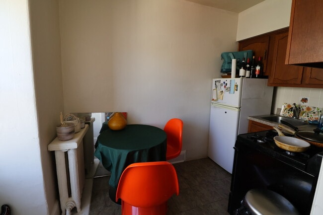 Foto del edificio - 1910 Pine St