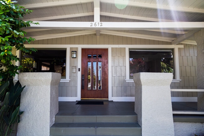 Building Photo - 2612 Highland Ave