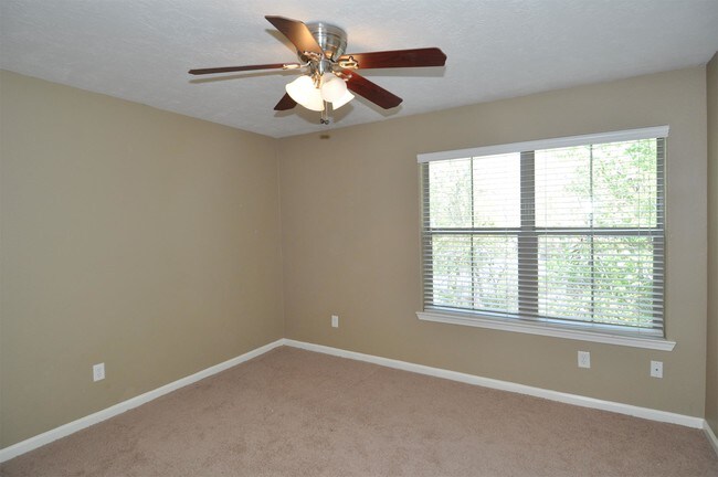 Foto del edificio - 21459 W Wallis Dr