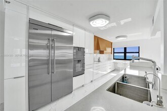 Building Photo - 1201 S Ocean Dr