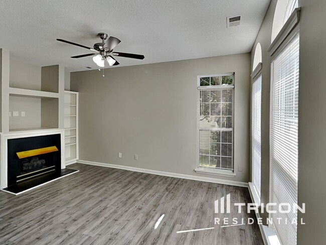Building Photo - 1730 Colin Creek Lane Charlotte NC