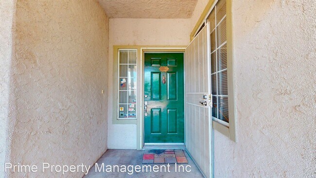 Building Photo - 3 br, 2 bath House - 1042 Calaveras Street