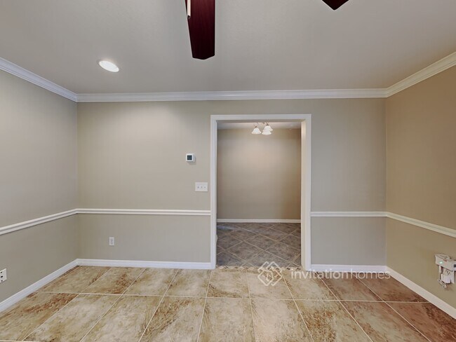 Building Photo - 105 Pine Crest Dr