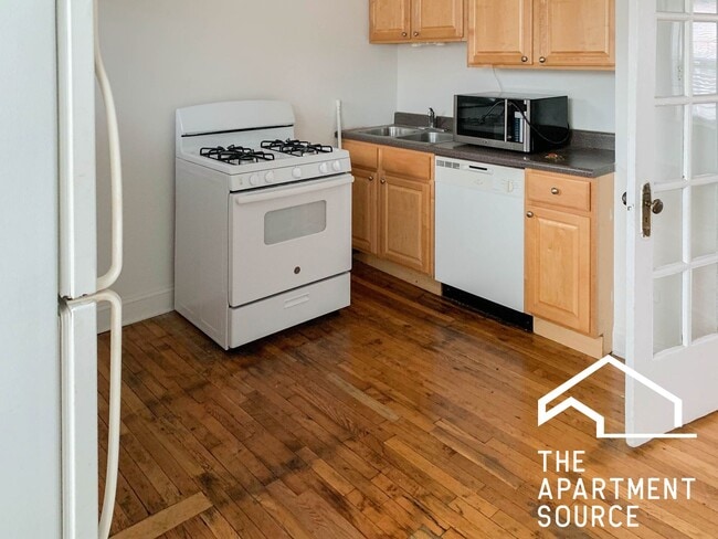 Building Photo - 3523 N Broadway St