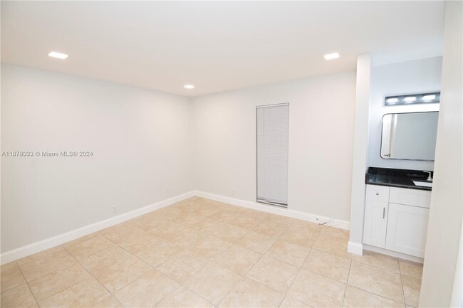 Building Photo - 4447 Treehouse Ln