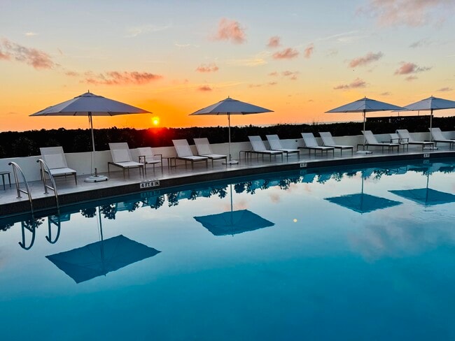 Foto del edificio - 3400 S Ocean Blvd