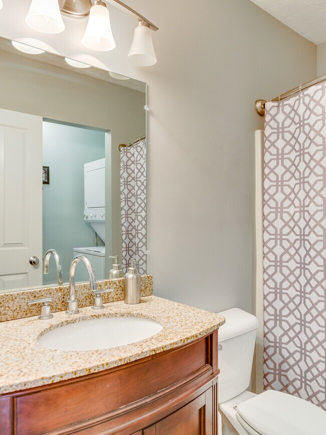 Foto del edificio - 2193 W 7th St