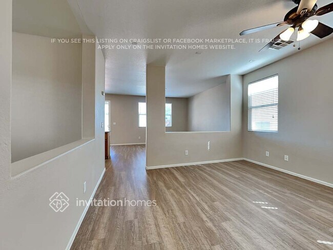 Foto del edificio - 4920 Whistling Acres Ave