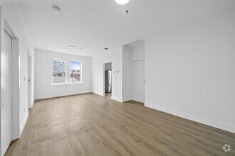 Building Photo - 203 Academy St