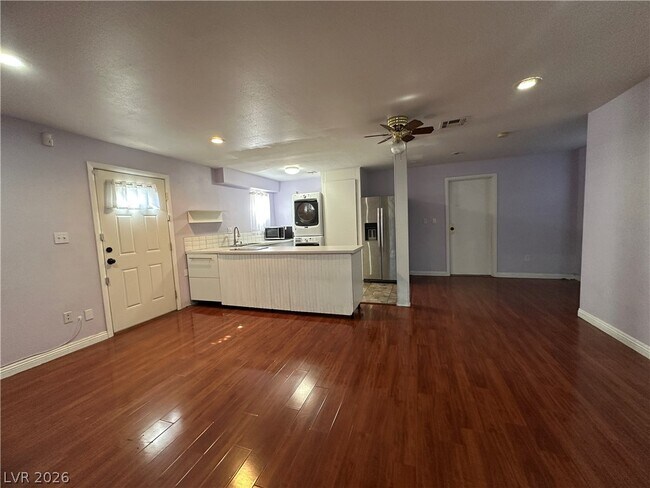 Foto del edificio - 1709 N Shadow Mountain Pl