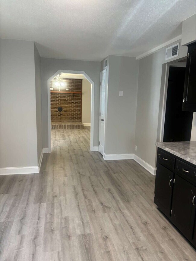 Foto del edificio - 3851 Dailey Rd