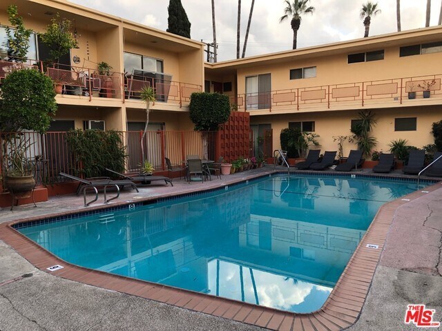 Foto principal - 917 Larrabee St