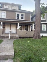 Building Photo - 3132 N Park Ave