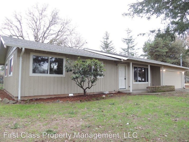 Building Photo - 3 br, 1.5 bath House - 17640 SW Shaw St.