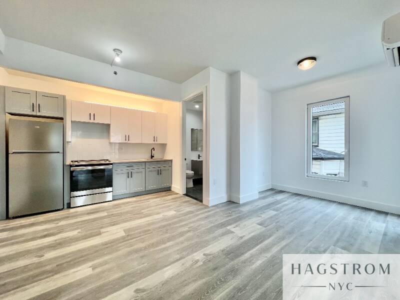 3321 Glenwood Rd Unit 2E, Brooklyn, NY 11210 Room for Rent in