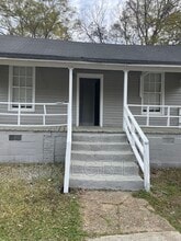 Building Photo - 1203 Troup St