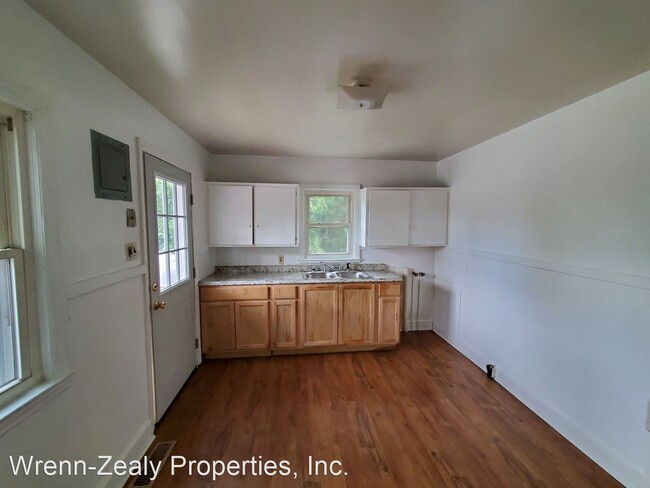 Building Photo - 2 br, 1 bath House - 1003 Willow Road