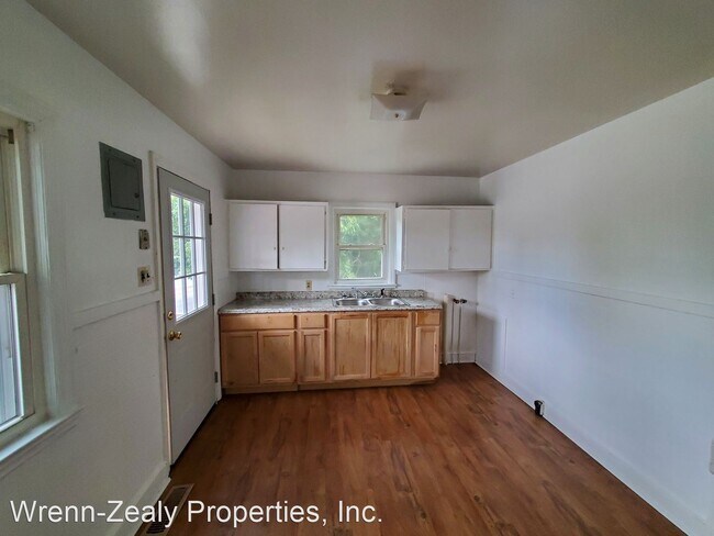 Foto del edificio - 2 br, 1 bath House - 1003 Willow Road