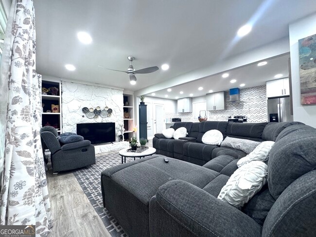 Foto del edificio - 3280 Stonewall Tell Rd