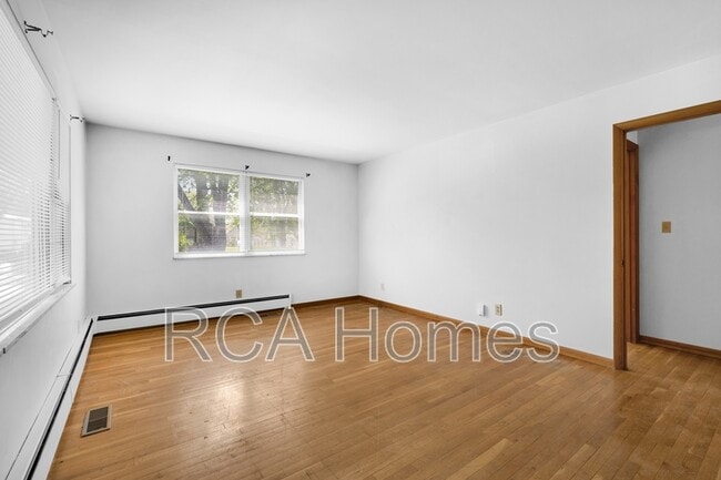 Foto del edificio - 1508 Castle Ave