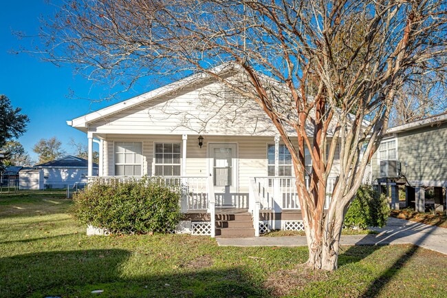 Cute Rental Home Downtown Biloxi - Cute Rental Home Downtown Biloxi