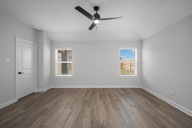 Building Photo - 3109 Banyan Dr