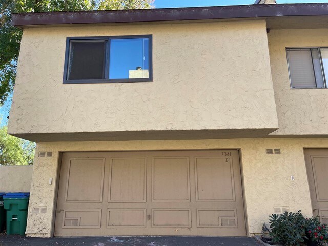 Building Photo - 7341 Alicante Rd