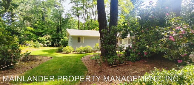 Building Photo - 3 br, 1 bath House - 5481 KENNY ST.