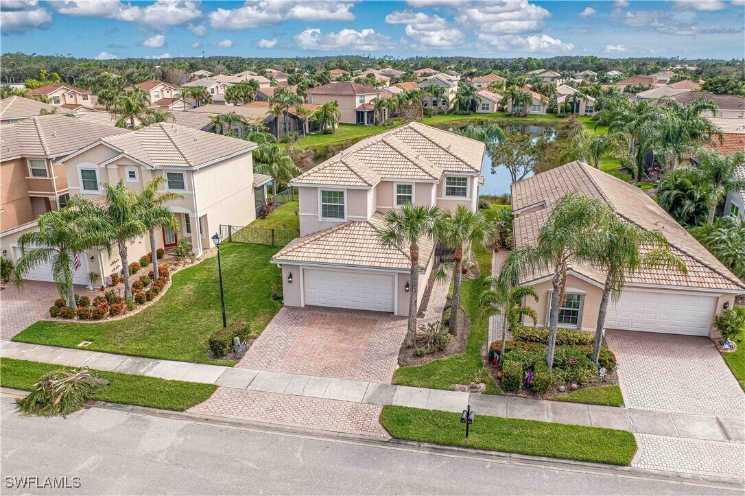 Foto principal - 11041 Yellow Poplar Dr