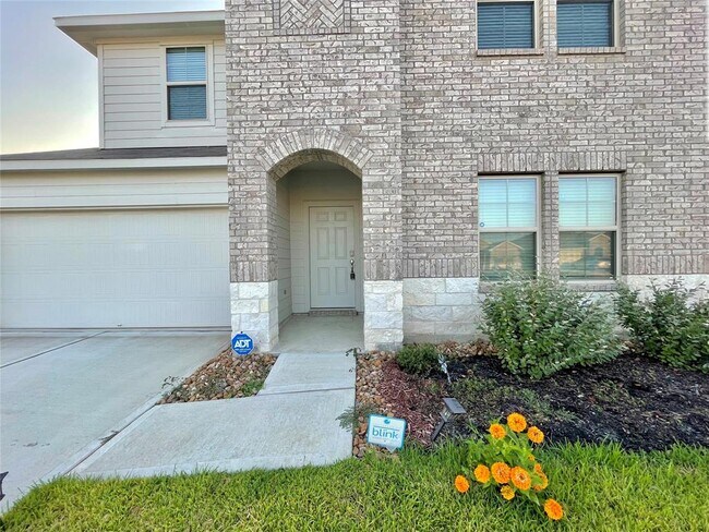 Foto del edificio - 4719 Lombardy Fire Trail