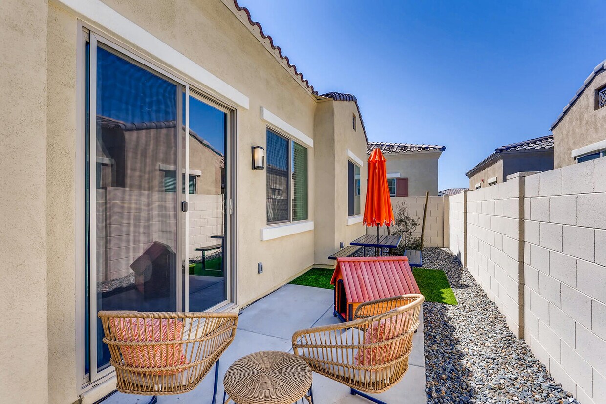 Patios traseros privados - Avilla Camelback Ranch
