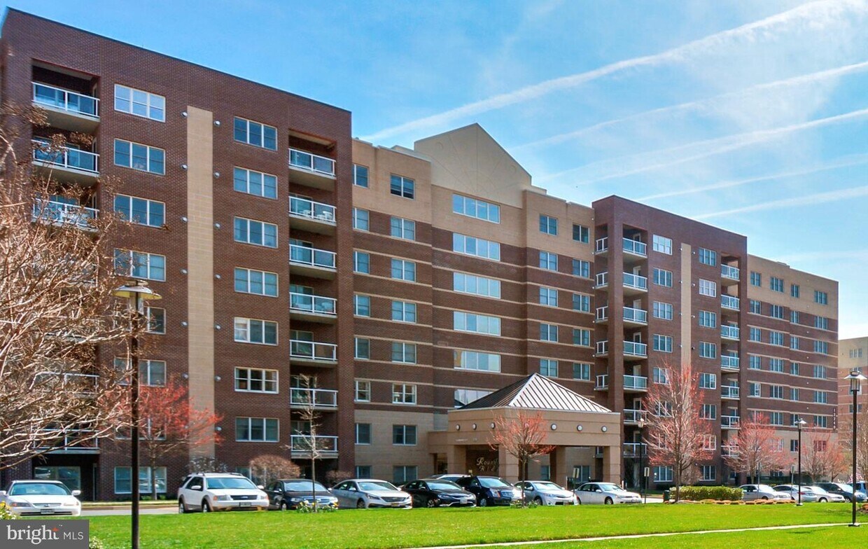 Primary Photo - 12240 Roundwood Rd