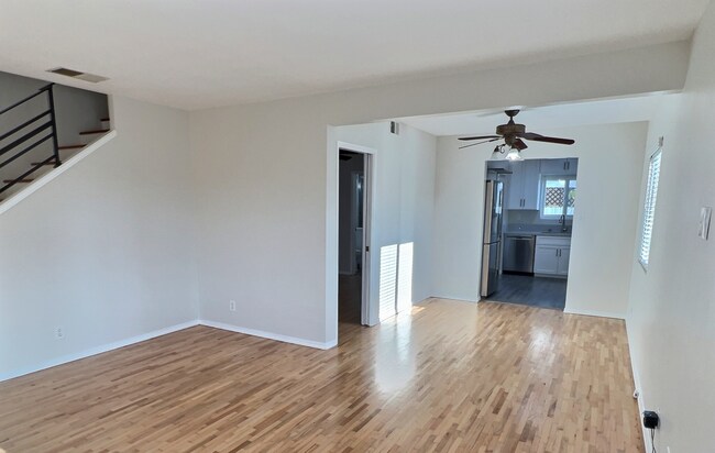 Building Photo - 1700 Van Horne Ln