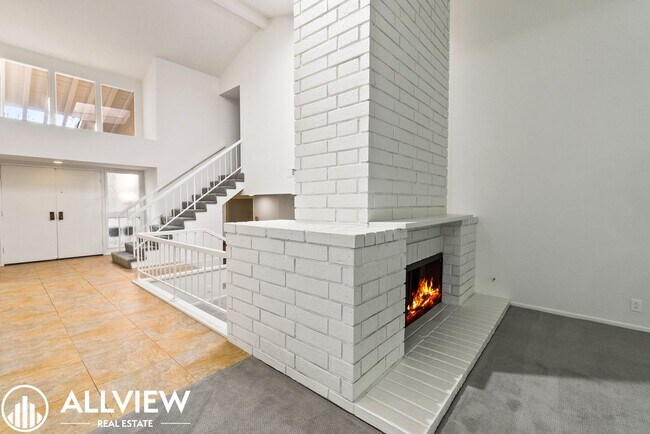 Foto del edificio - Spacious 4 bed, 2.5 bath Home Available Now in the Turtle Rock community