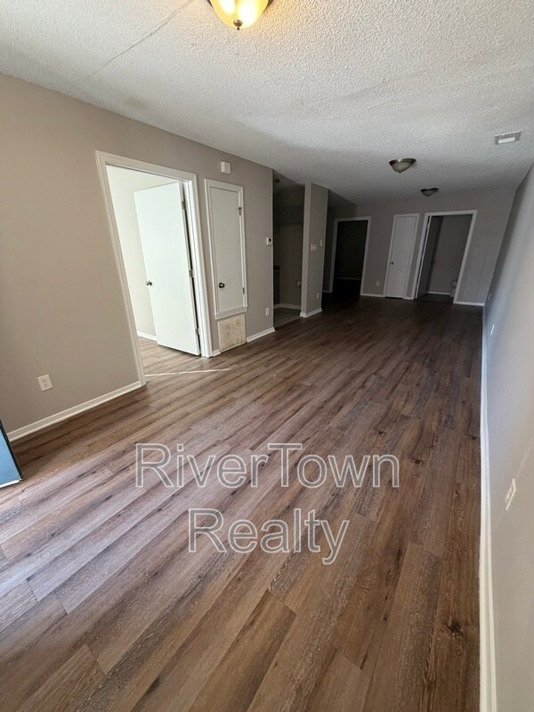 Foto del edificio - 3759 Wyndance Cir