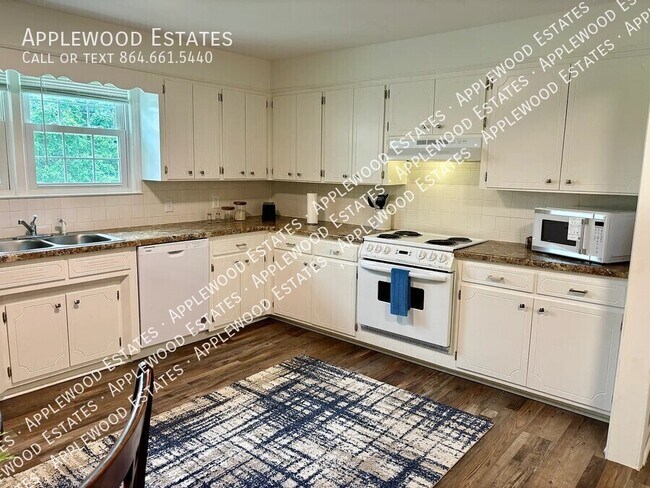 Foto del edificio - 3084 Old Furnace Rd