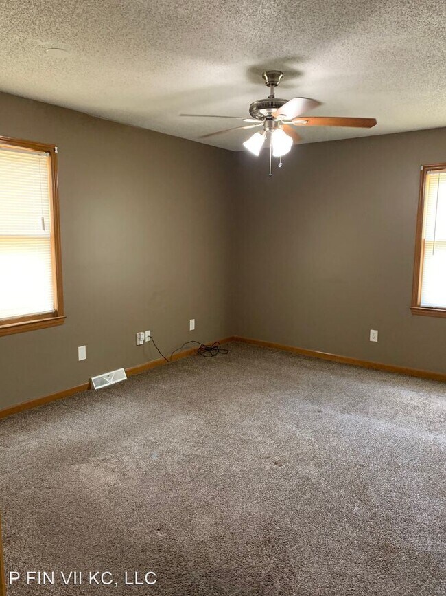 Building Photo - 2 br, 2 bath House - 11622  Palmer Ave