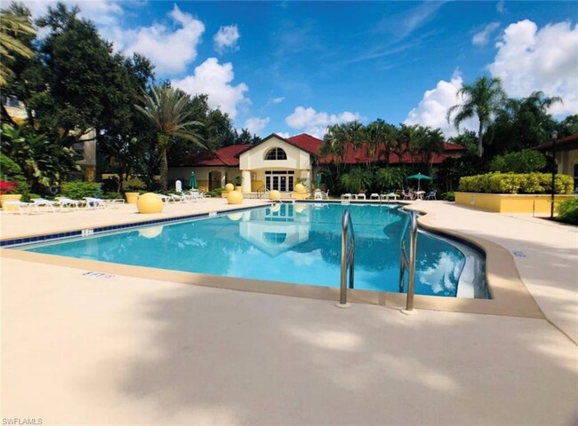 Building Photo - 11530 Villa Grand
