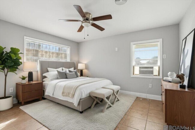 Foto del edificio - 3285 Ozark St