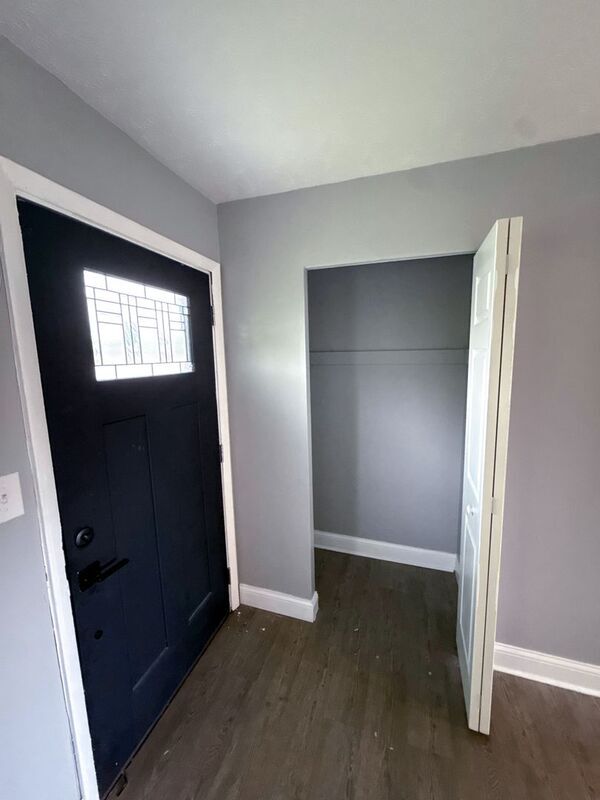 Building Photo - 1386 Faber Ave