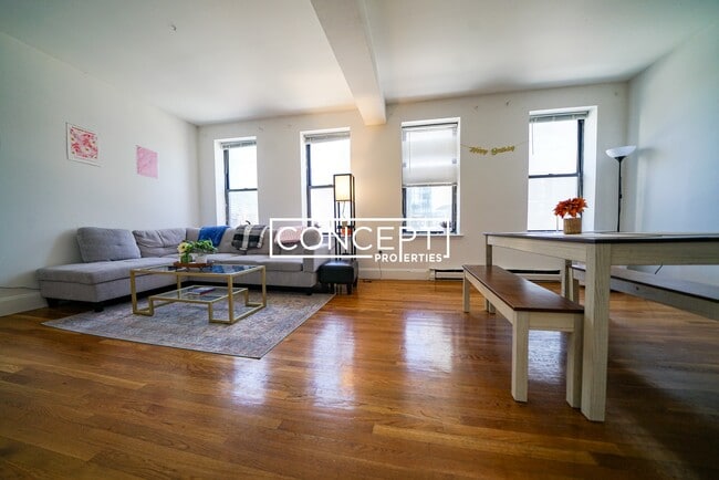 Building Photo - 772 Columbus Ave