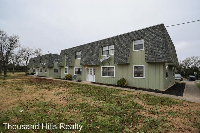 Foto del edificio - 2 br, 1 bath House - 1109 Bird Road Apt #19