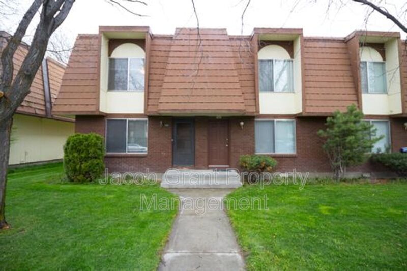 736 Whittier St Unit 742, Idaho Falls, ID 83401 Condo for Rent in