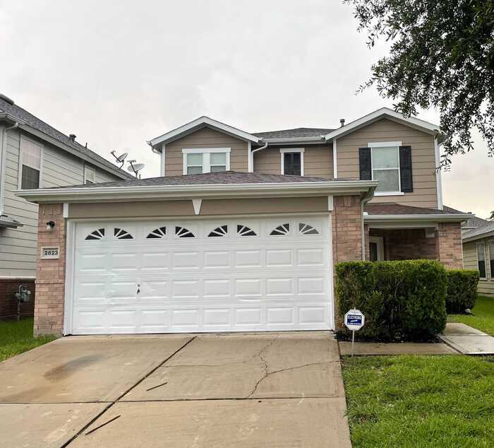 2623 Skyview Glen Ct, Houston, TX 77047 House Rental in Houston, TX