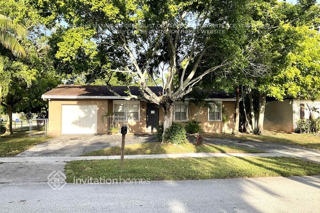 Building Photo - 307 SW 77th Terrace