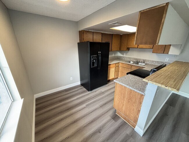 Foto del edificio - 3431 E Cheyenne Ave