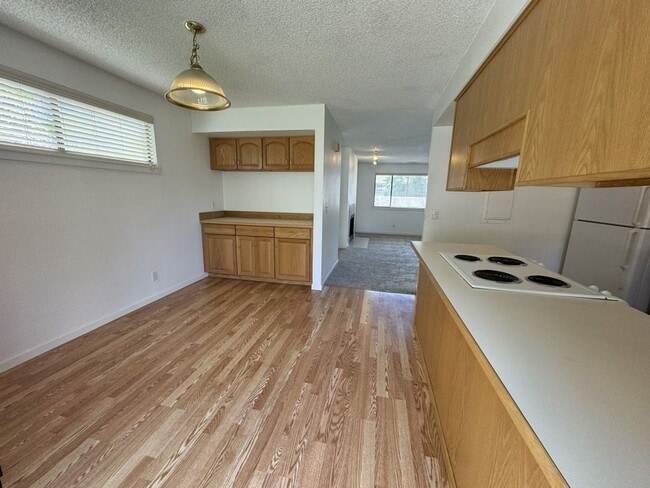 Foto del edificio - 2Bd/1Ba Kirkland Condo