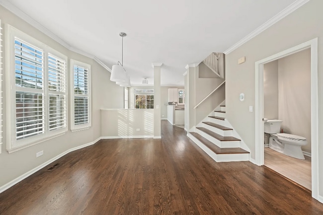 Building Photo - 2106 Rugen Rd